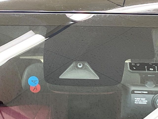 TOYOTA PRIUS PHV 2017 Image 31