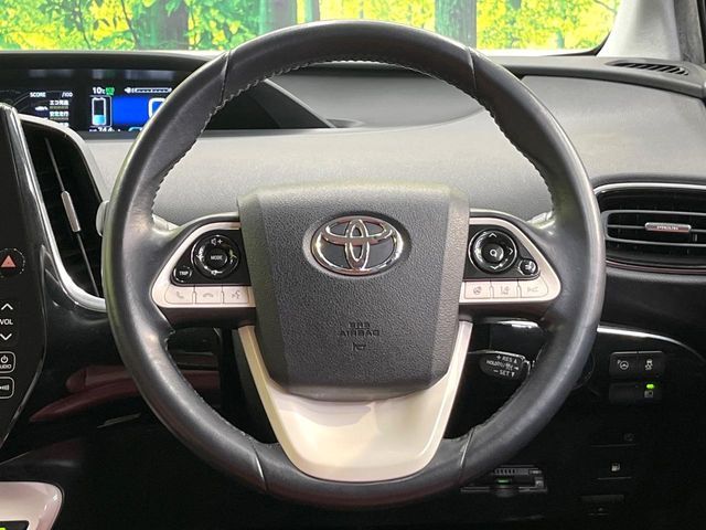 TOYOTA PRIUS PHV 2017 Image 31