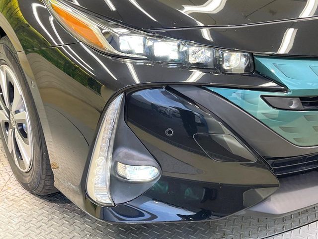 TOYOTA PRIUS PHV 2017 Image 31