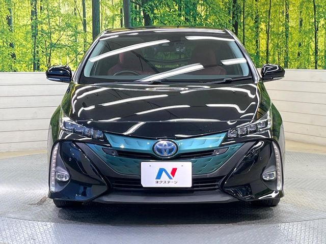 TOYOTA PRIUS PHV 2017 Image 31