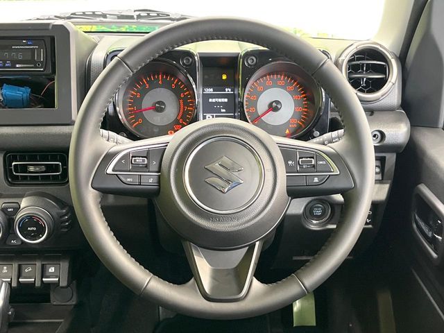 SUZUKI JIMNY NOMADE 2026 Image 31