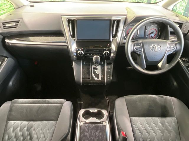 TOYOTA ALPHARD 2019 Image 31