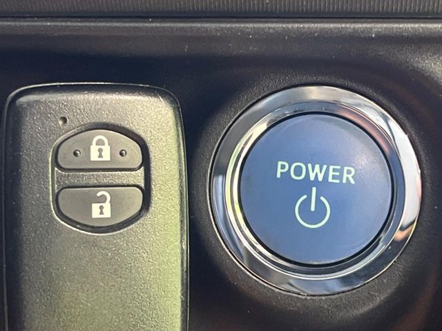 TOYOTA AQUA 2015 Image 31