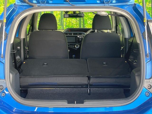 TOYOTA AQUA 2015 Image 31