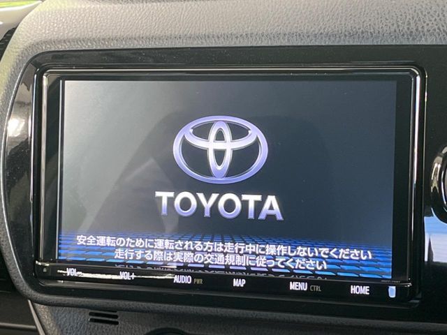 TOYOTA VITZ HYBRID 2019 Image 31