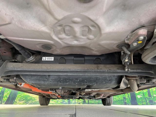 TOYOTA VITZ HYBRID 2019 Image 31