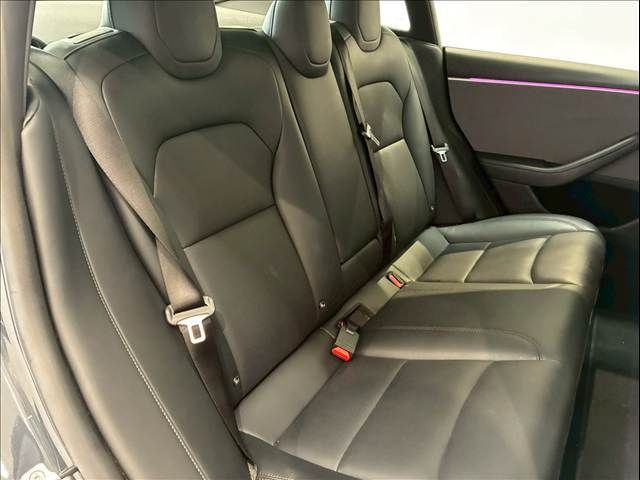 TESLA MODEL 3 2024 Image 31