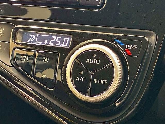 TOYOTA AQUA 2017 Image 31