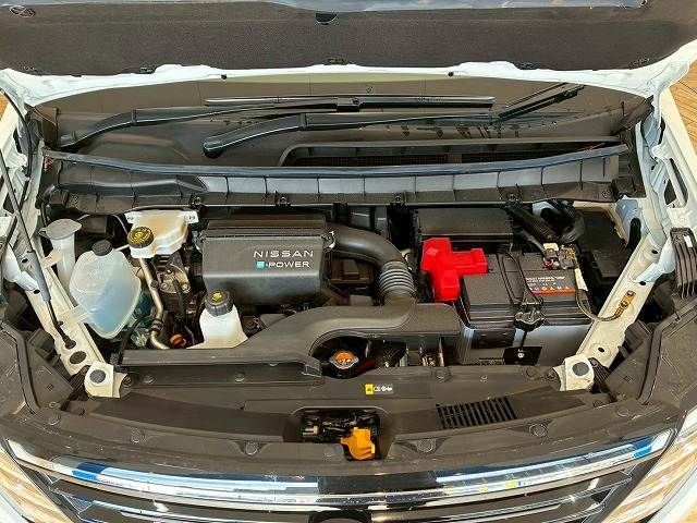 NISSAN SERENA  WG 2024 Image 31