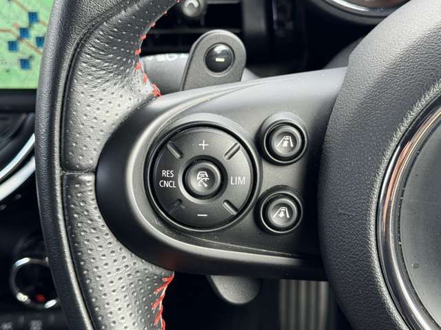 BMW MINI COOPER S 5DOOR 2018 Image 31