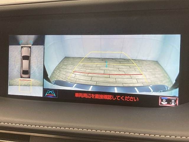 TOYOTA LEXUS LS500H 2018 Image 31