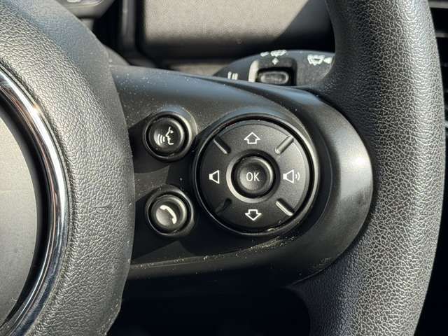 BMW MINI ONE 5DOOR 2018 Image 31