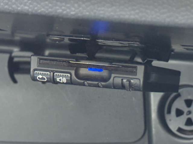 BMW MINI ONE 5DOOR 2018 Image 31