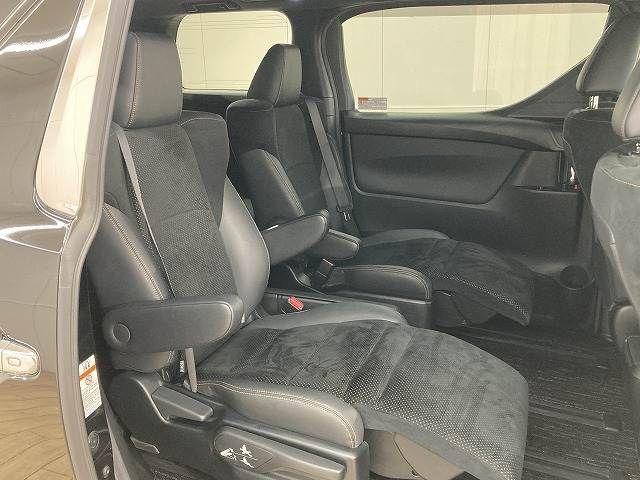 TOYOTA ALPHARD 2020 Image 31