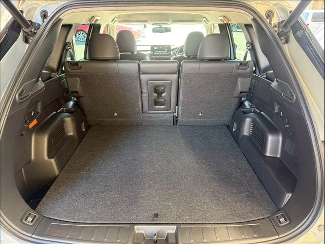 MITSUBISHI OUTLANDER PHEV 2022 Image 31