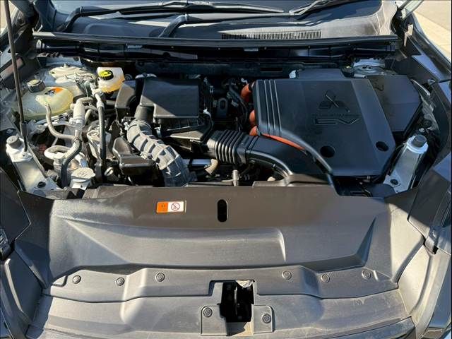 MITSUBISHI OUTLANDER PHEV 2022 Image 31