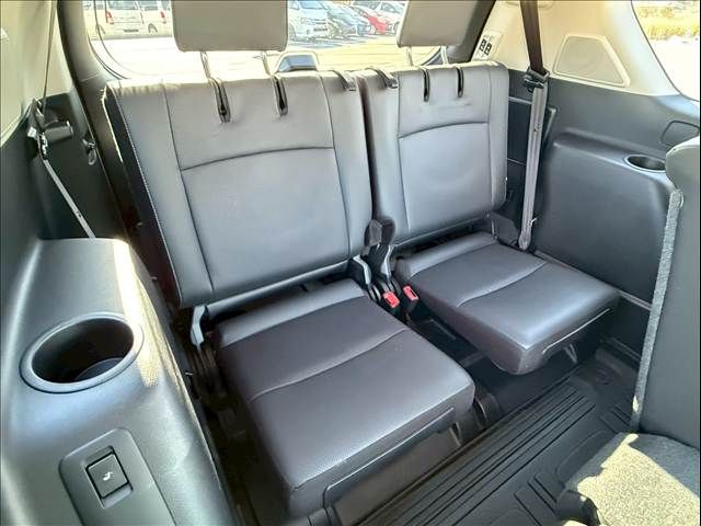 TOYOTA LANDCRUISER PRADO 2023 Image 31