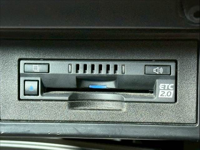 TOYOTA LANDCRUISER PRADO 2023 Image 31