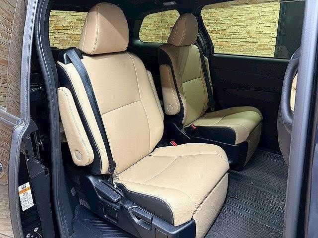 TOYOTA ESTIMA 2016 Image 31