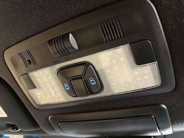 TOYOTA ESTIMA 2016 Image 31