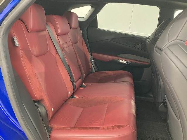 TOYOTA LEXUS RX500H 2023 Image 31