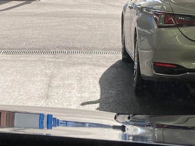 TOYOTA LEXUS RX500H 2023 Image 31