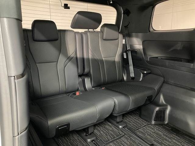 TOYOTA ALPHARD HYBRID 2024 Image 31