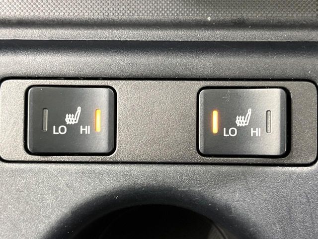 TOYOTA PRIUS 2019 Image 31