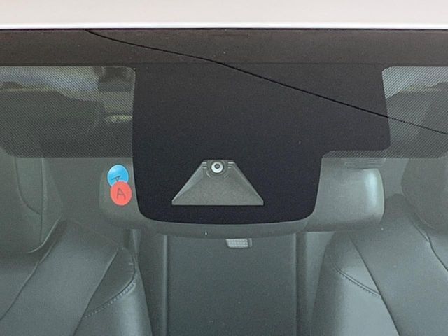 TOYOTA PRIUS 2019 Image 31