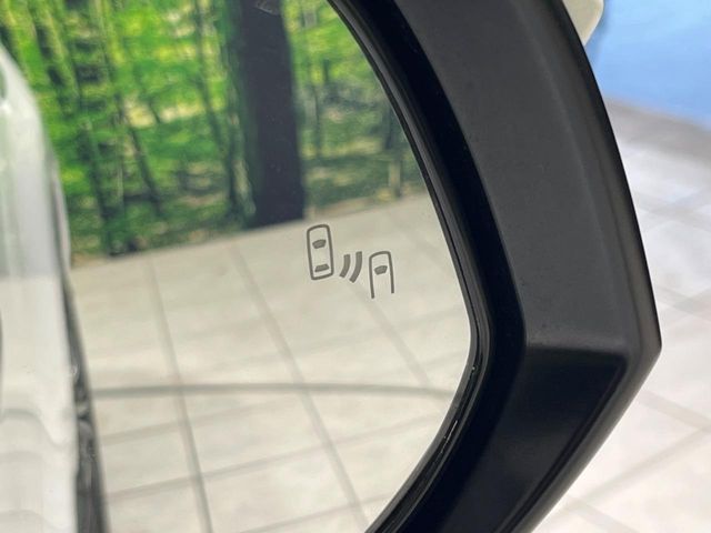 TOYOTA HARRIER 2WD 2023 Image 31