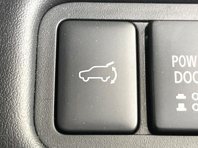 MITSUBISHI DELICA D:5 4WD 2024 Image 31