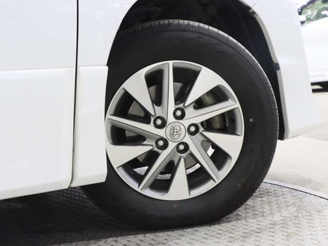 TOYOTA VELLFIRE  HYBRID 4WD 2012 Image 31