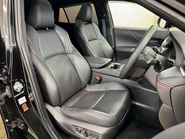 TOYOTA HARRIER PHEV 2022 Image 31