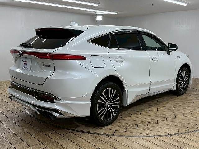 TOYOTA HARRIER PHEV 2023 Image 31