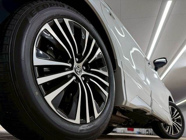 TOYOTA HARRIER PHEV 2023 Image 31