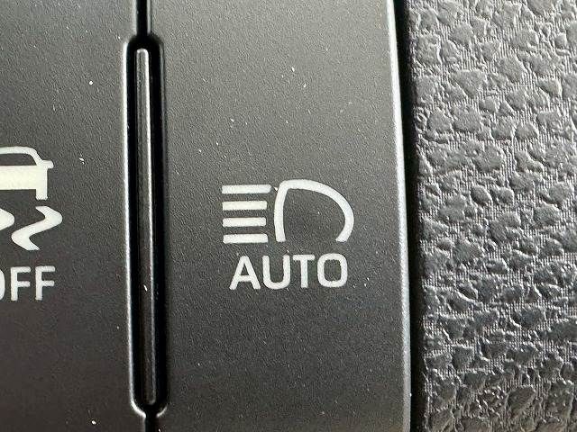 TOYOTA HARRIER 2WD 2019 Image 31