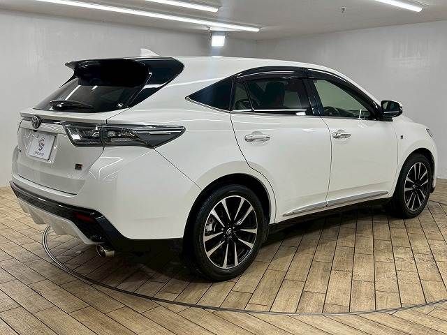 TOYOTA HARRIER 2WD 2019 Image 31
