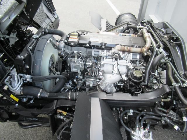 MITSUBISHI FUSOU FIGHTER 2024 Image 31