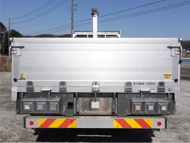 MITSUBISHI FUSOU FIGHTER 2015 Image 31