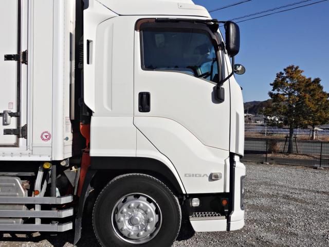 ISUZU GIGA 2017 Image 31