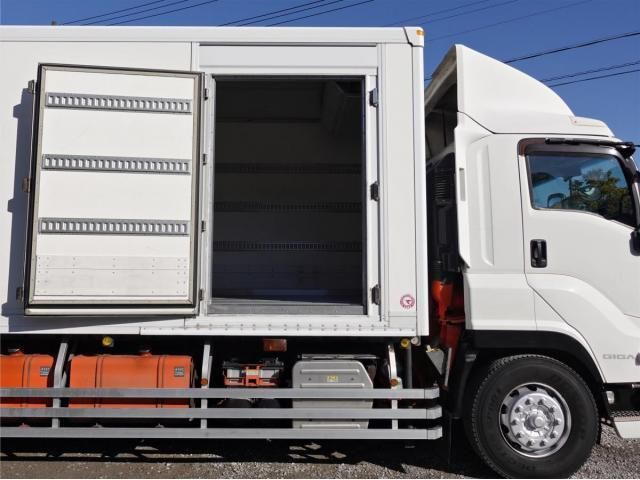 ISUZU GIGA 2017 Image 31