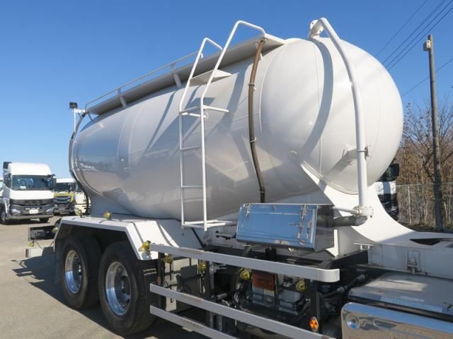 ISUZU GIGA 2018 Image 31