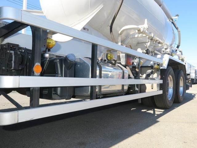 ISUZU GIGA 2018 Image 31