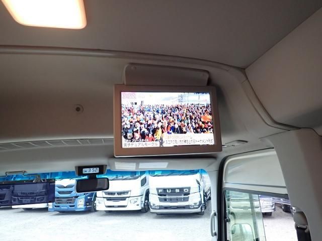 TOYOTA COASTER 2018 Image 31