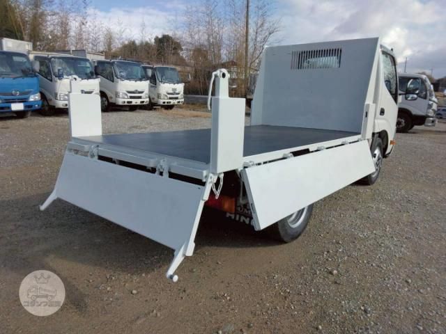 HINO DUTRO 2018 Image 31