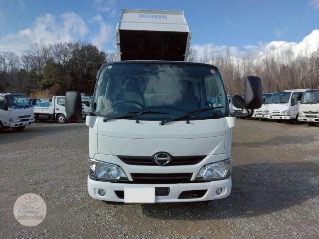 HINO DUTRO 2018 Image 31