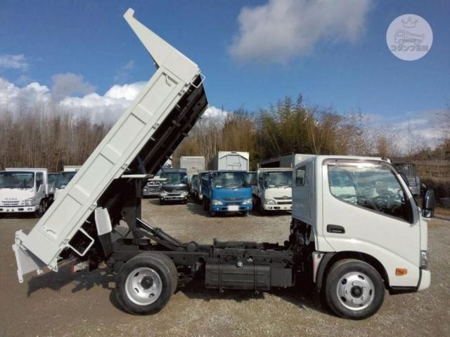 HINO DUTRO 2018 Image 31