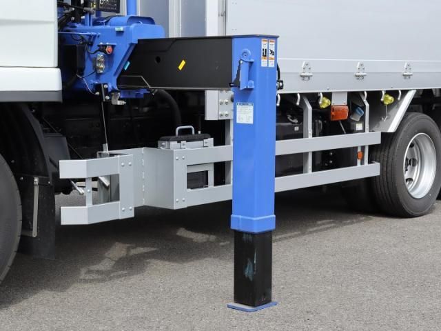 MITSUBISHI FUSOU FIGHTER 2024 Image 31