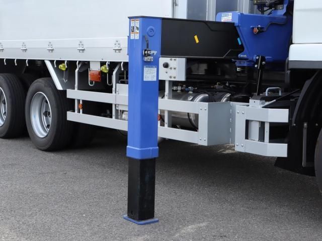 MITSUBISHI FUSOU FIGHTER 2024 Image 31