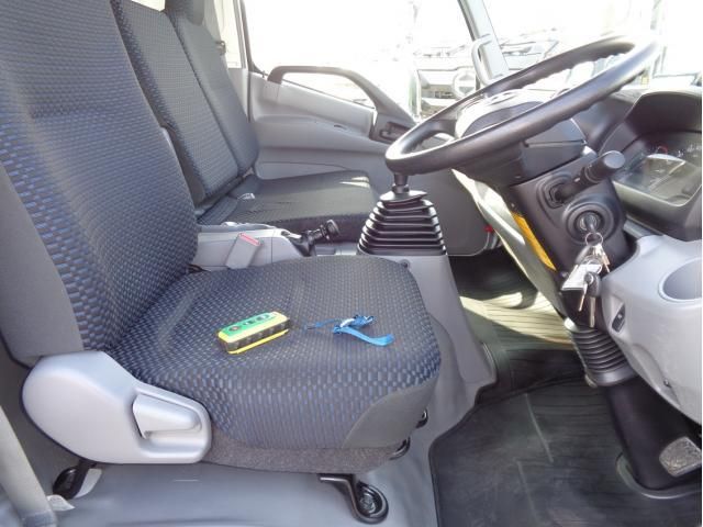 HINO DUTRO 2021 Image 31